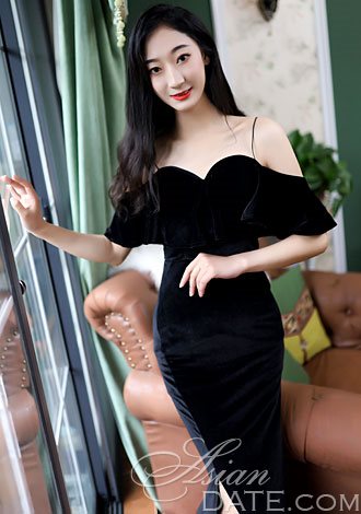 Date the member of your dreams: Ruiqing, beautiful romantic companionship Asian member