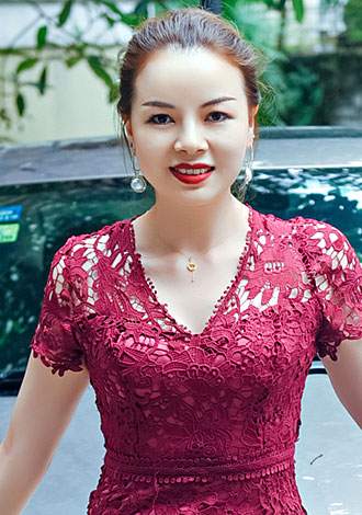 Date the member of your dreams: Asian member Kefang from Chengdu
