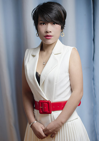 Gorgeous member profiles: female Asian member Fenglian(Alice)