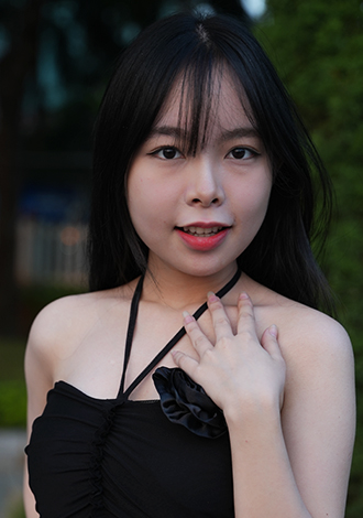 Gorgeous profiles only: PHUONG HUYEN(hong) from Ho Chi Minh City, member, romantic companionship, Asian seeking